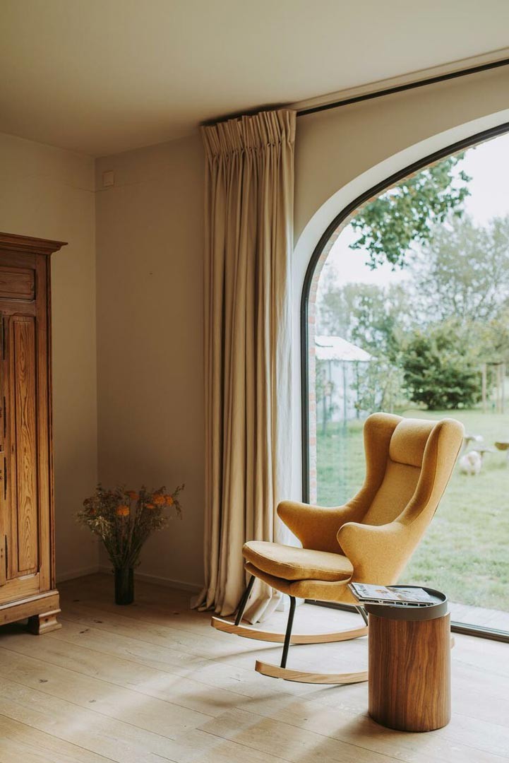 Rocking Chair | De Luxe