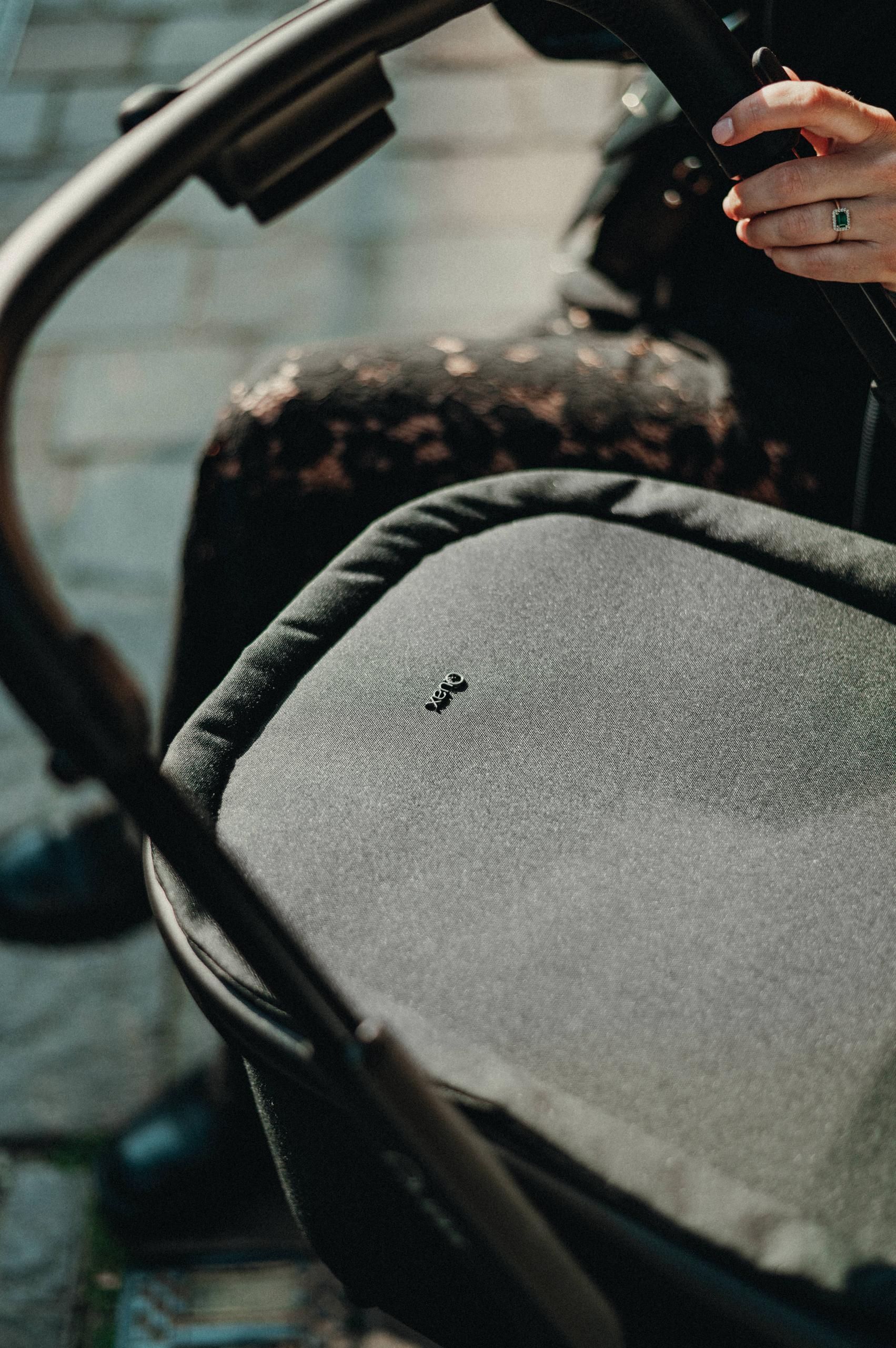 ECHO CARRYCOT - BLACK