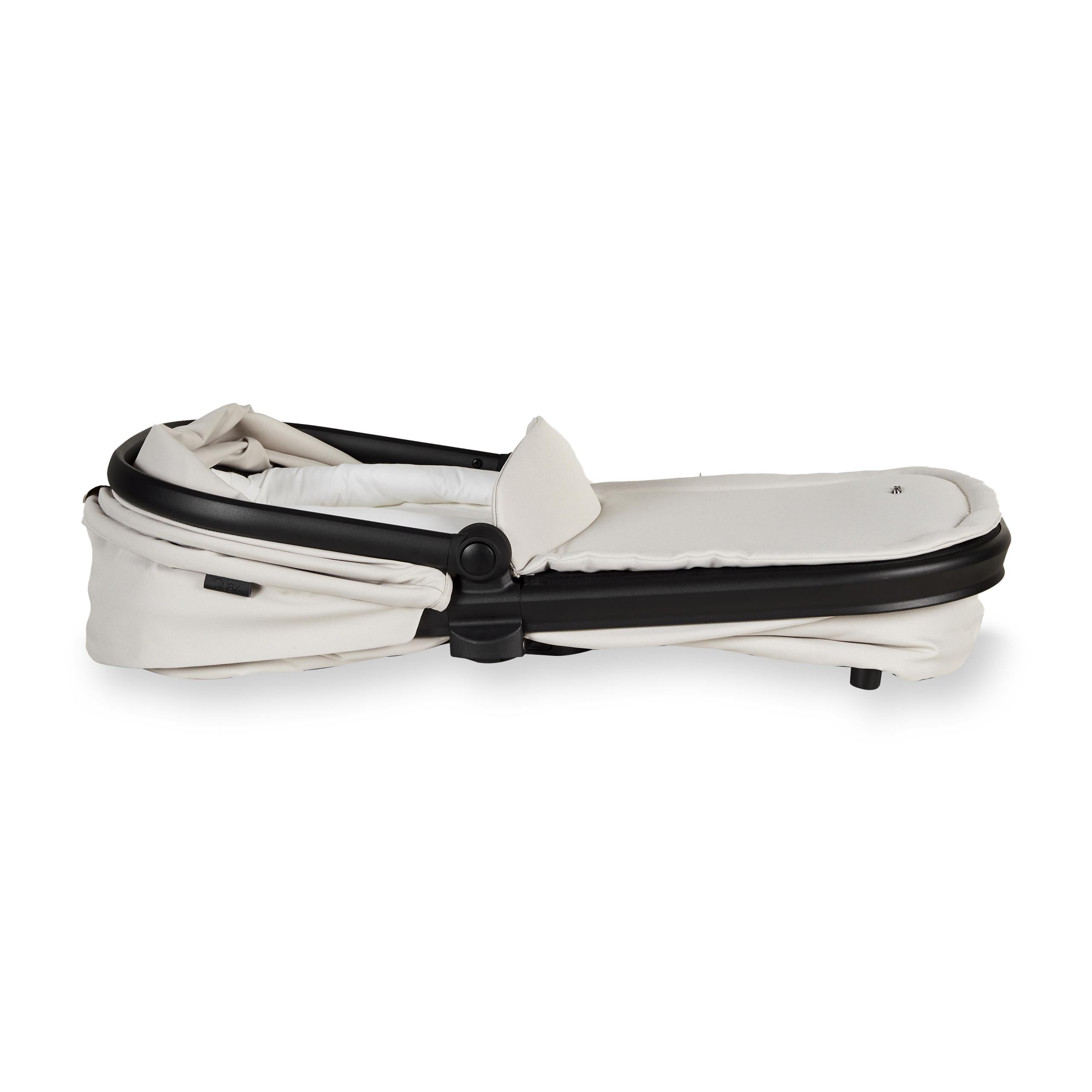 ECHO CARRYCOT