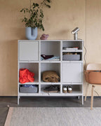 estante-puerta--stacked-mediano-gris-claro-11530