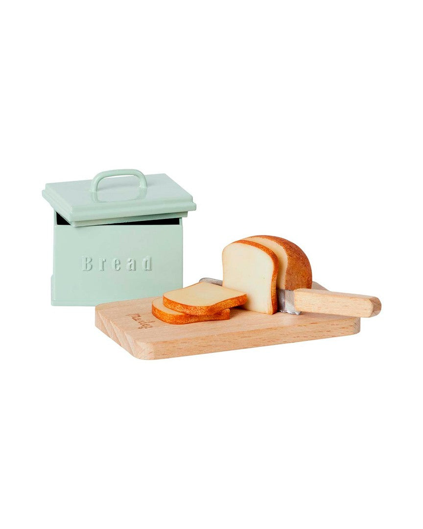 Panera Con Tabla De Cortar