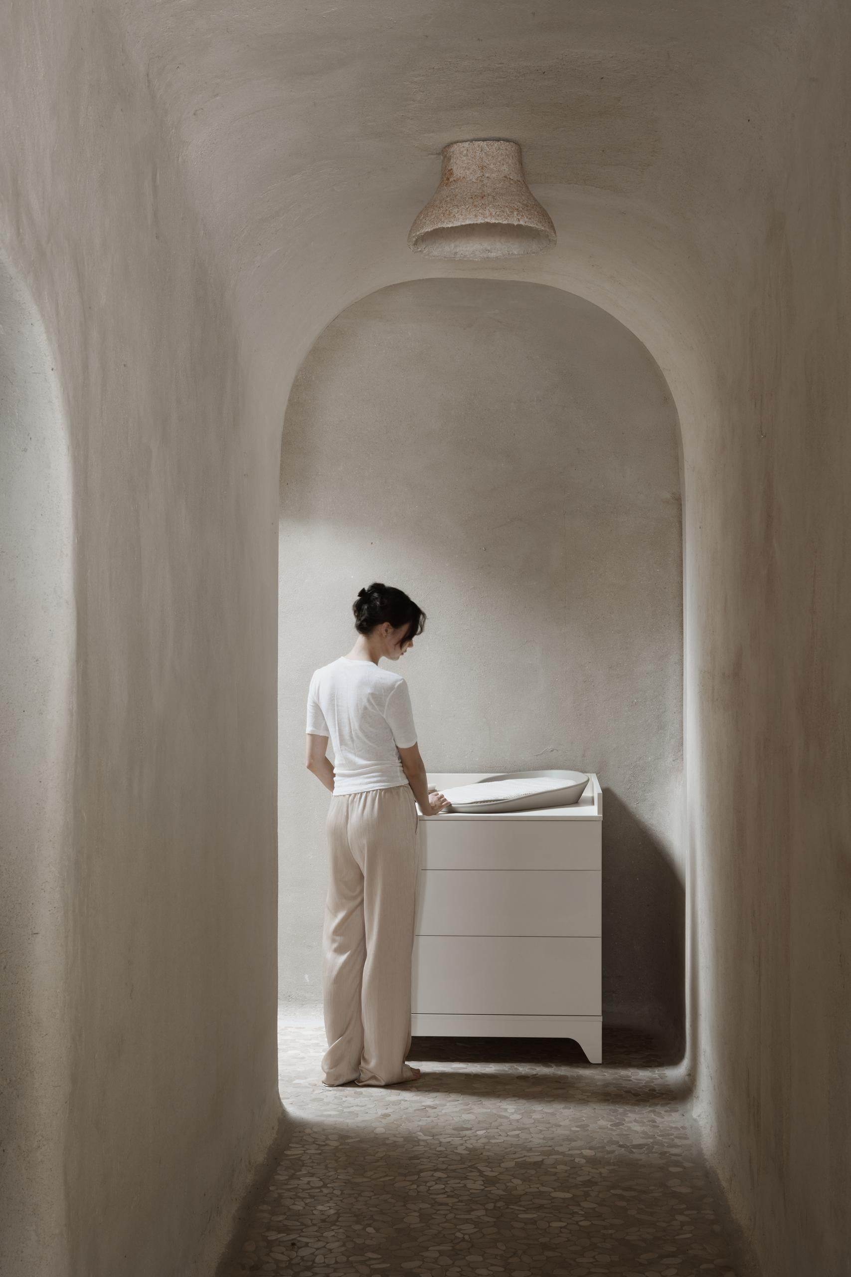 TSUGI COMMODE