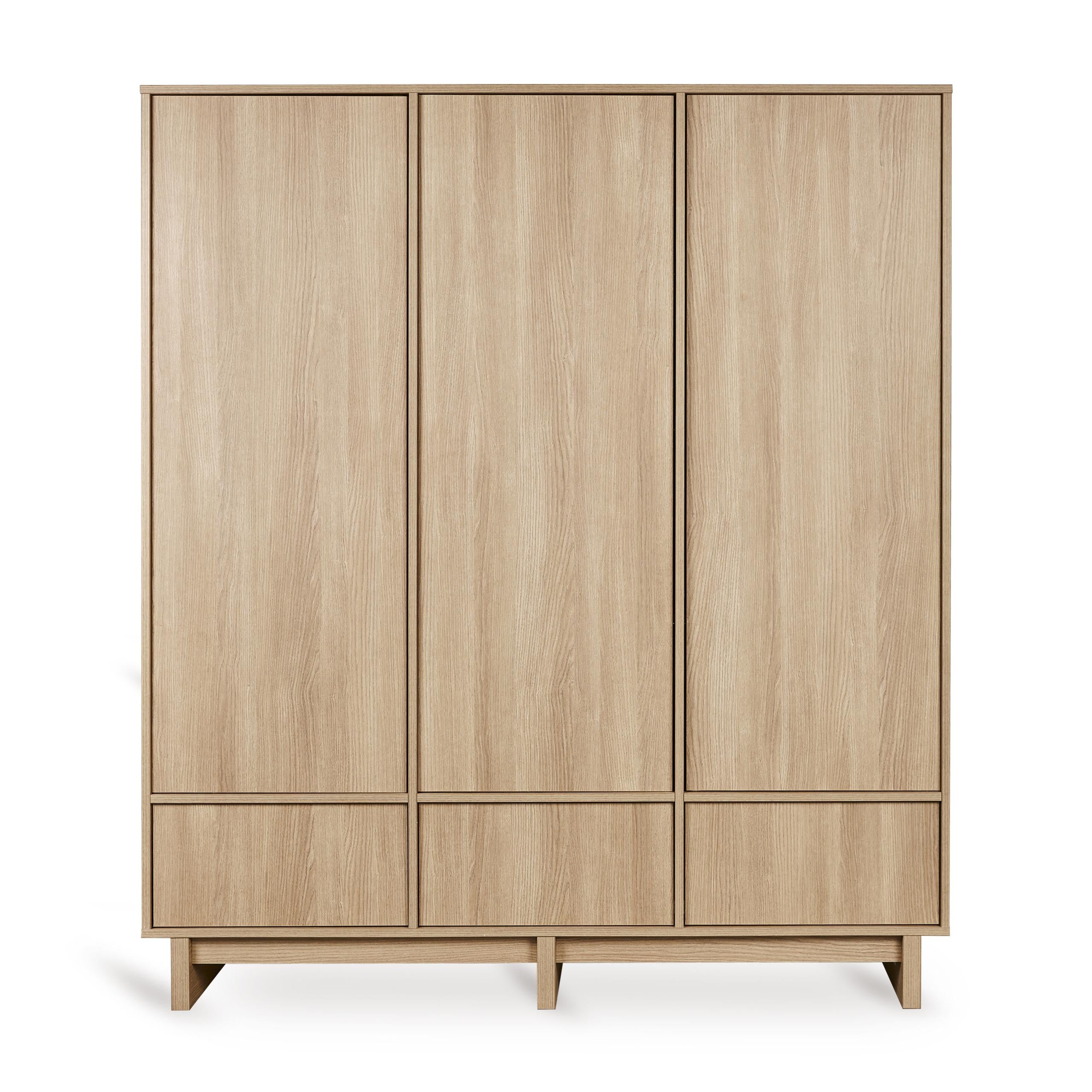 KYO WARDROBE