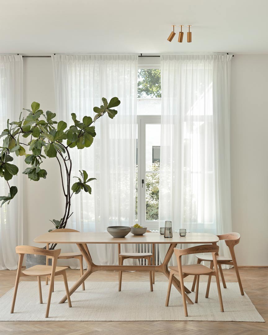 Mesa comedor X roble