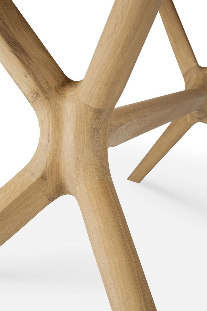 Mesa comedor X roble