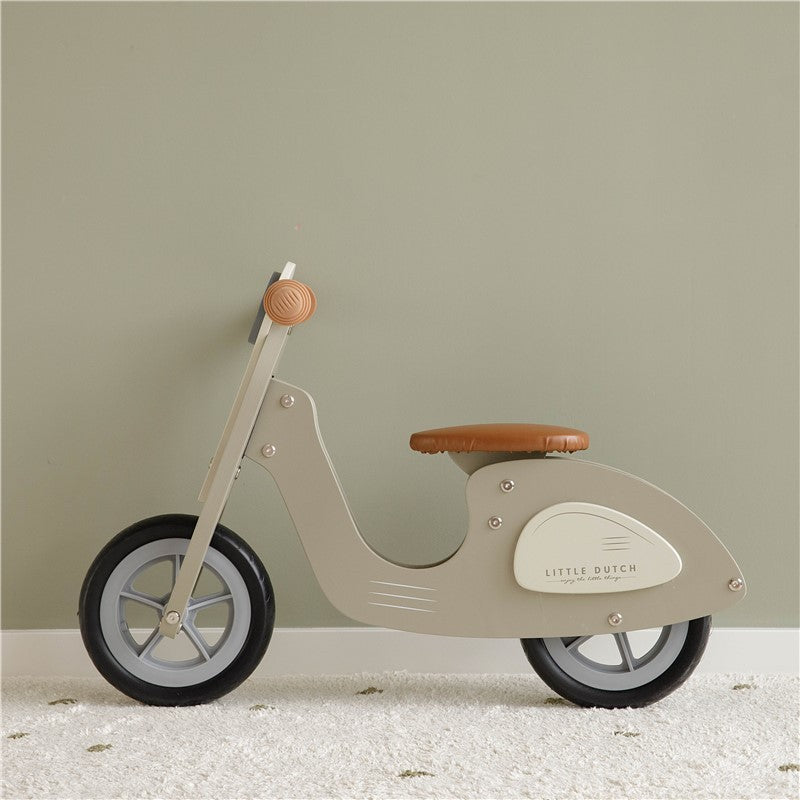 Scooter oliva