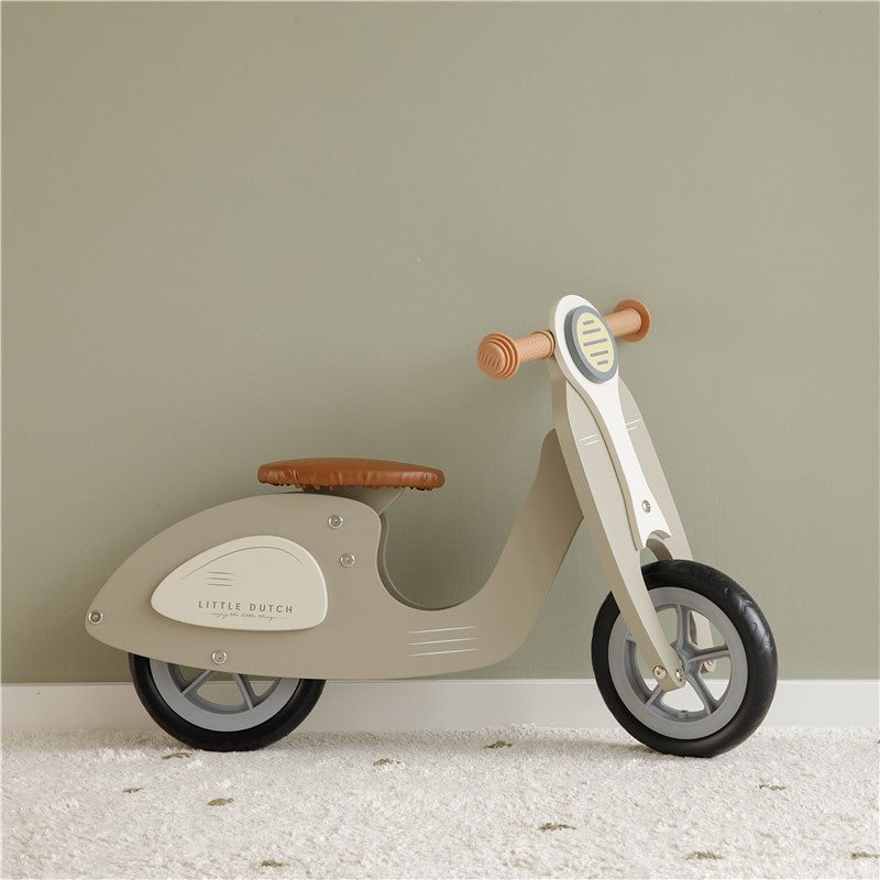 Scooter oliva