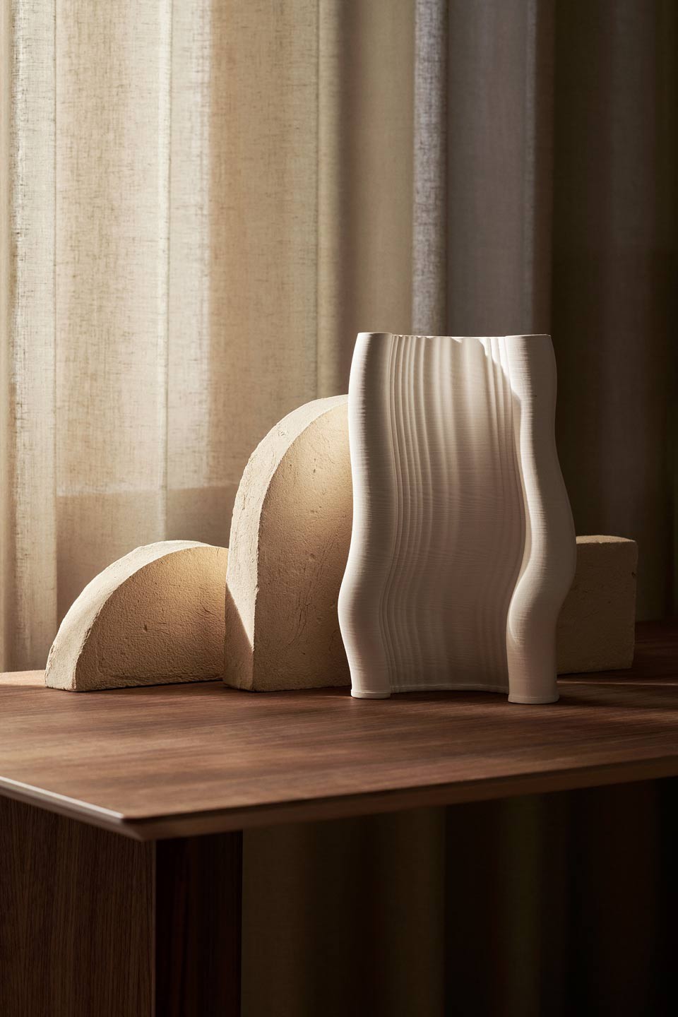 Moiré Vase