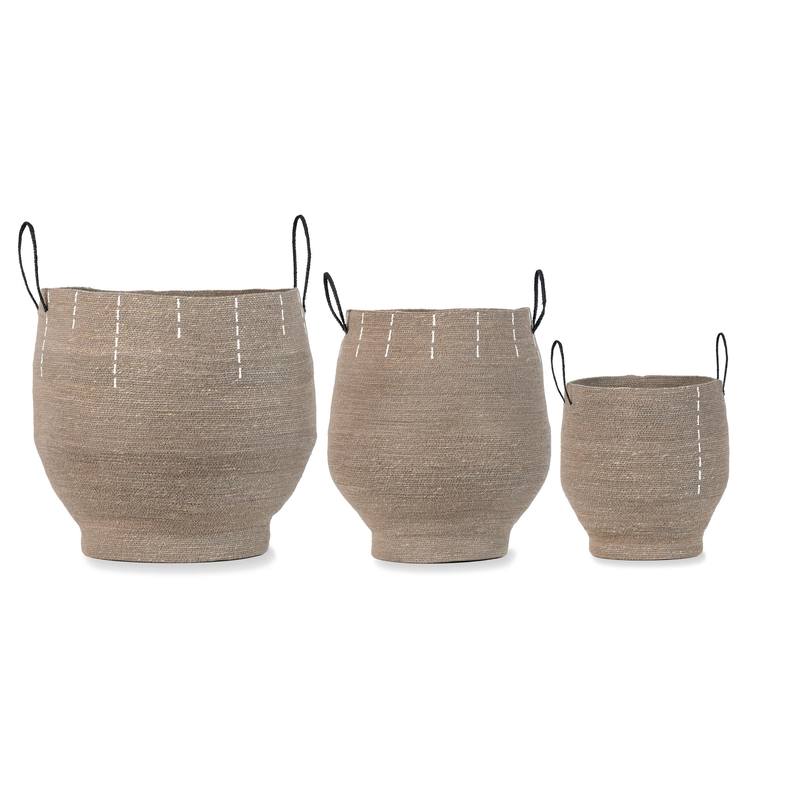 3 BASKETS TO STORE