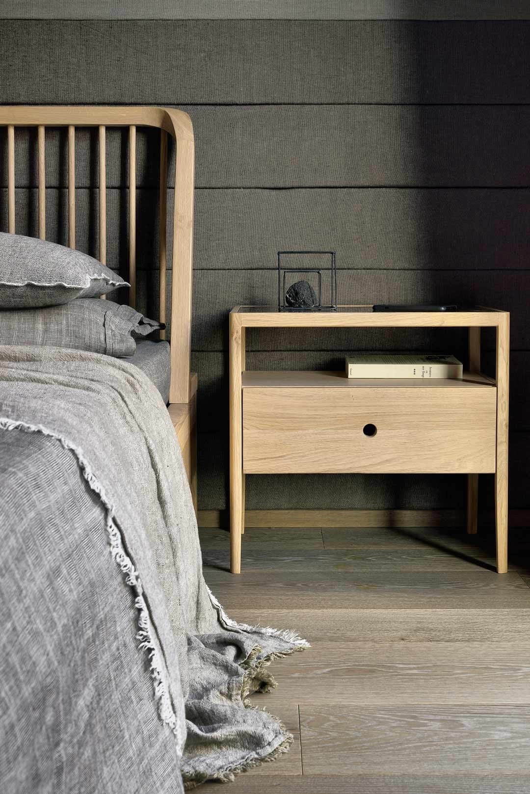 Mesitas de noche Spindle