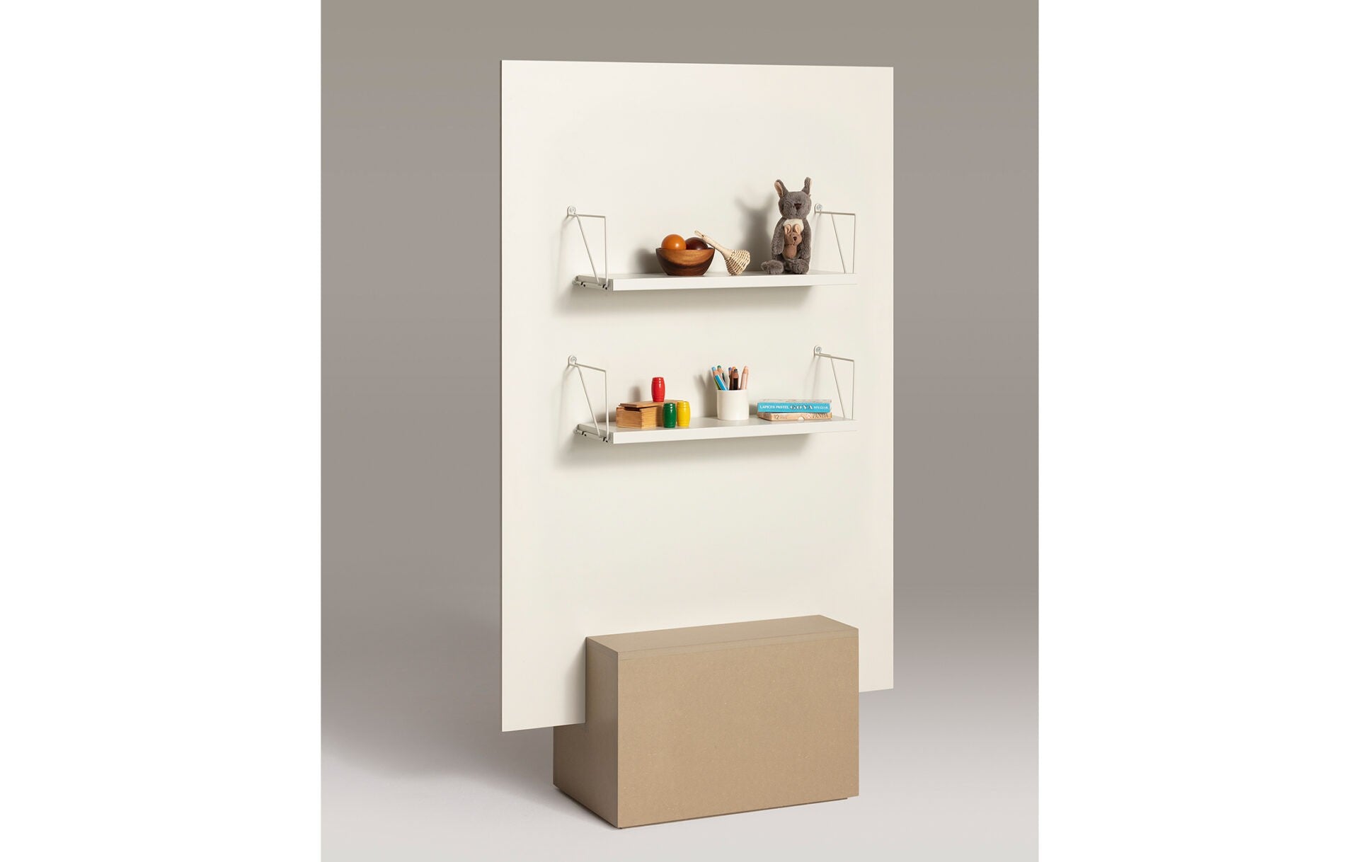 Estantes Tria shelf
