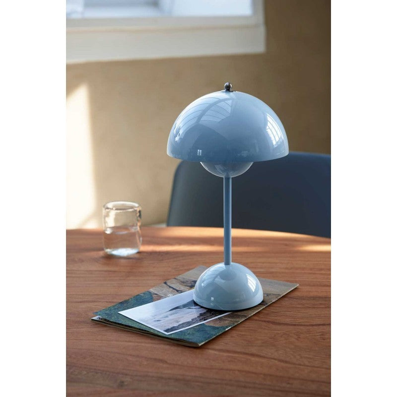 Lamps | Flowerpot Vp9