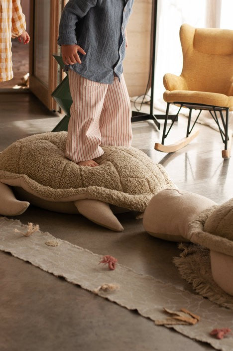 Puff Mrs. Turtle