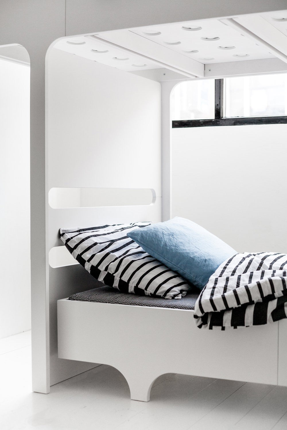 Cama Alta F Blanca