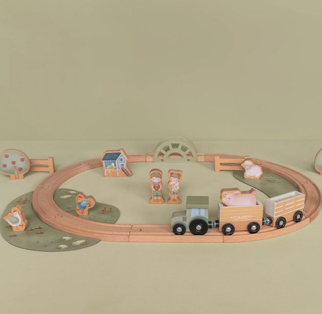 Tren | Little Farm