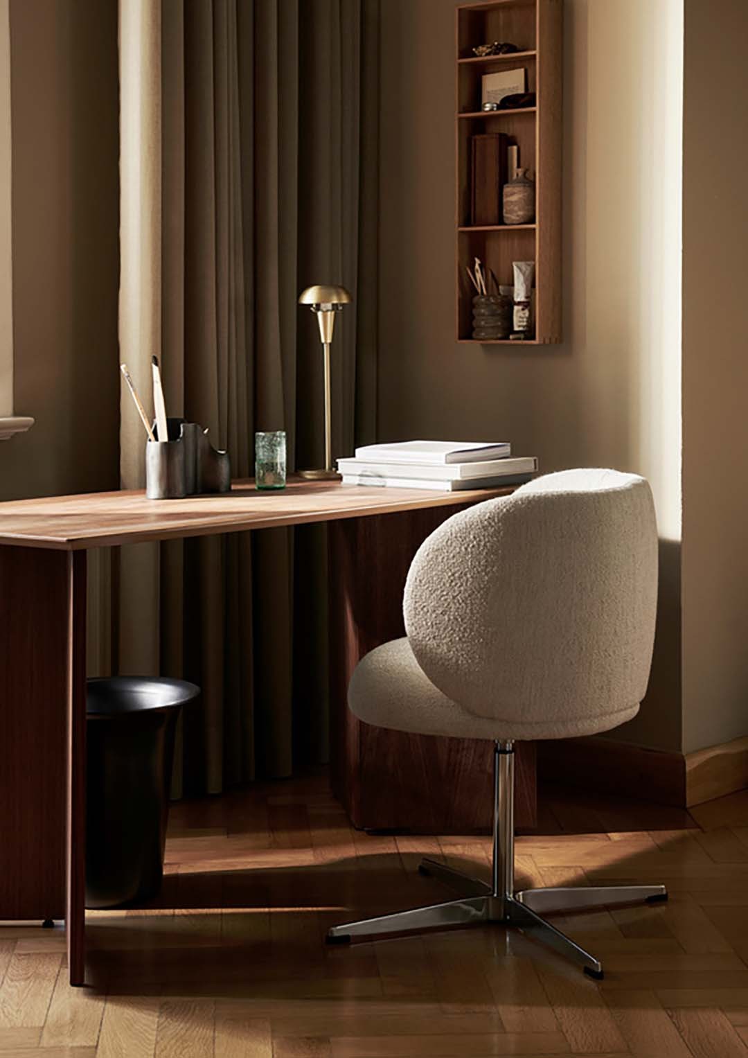 Rico Swivel Chair