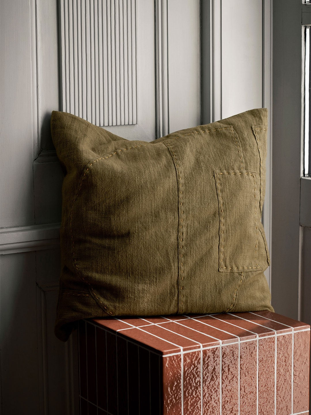Cojín Darn Dark Taupe 50x50