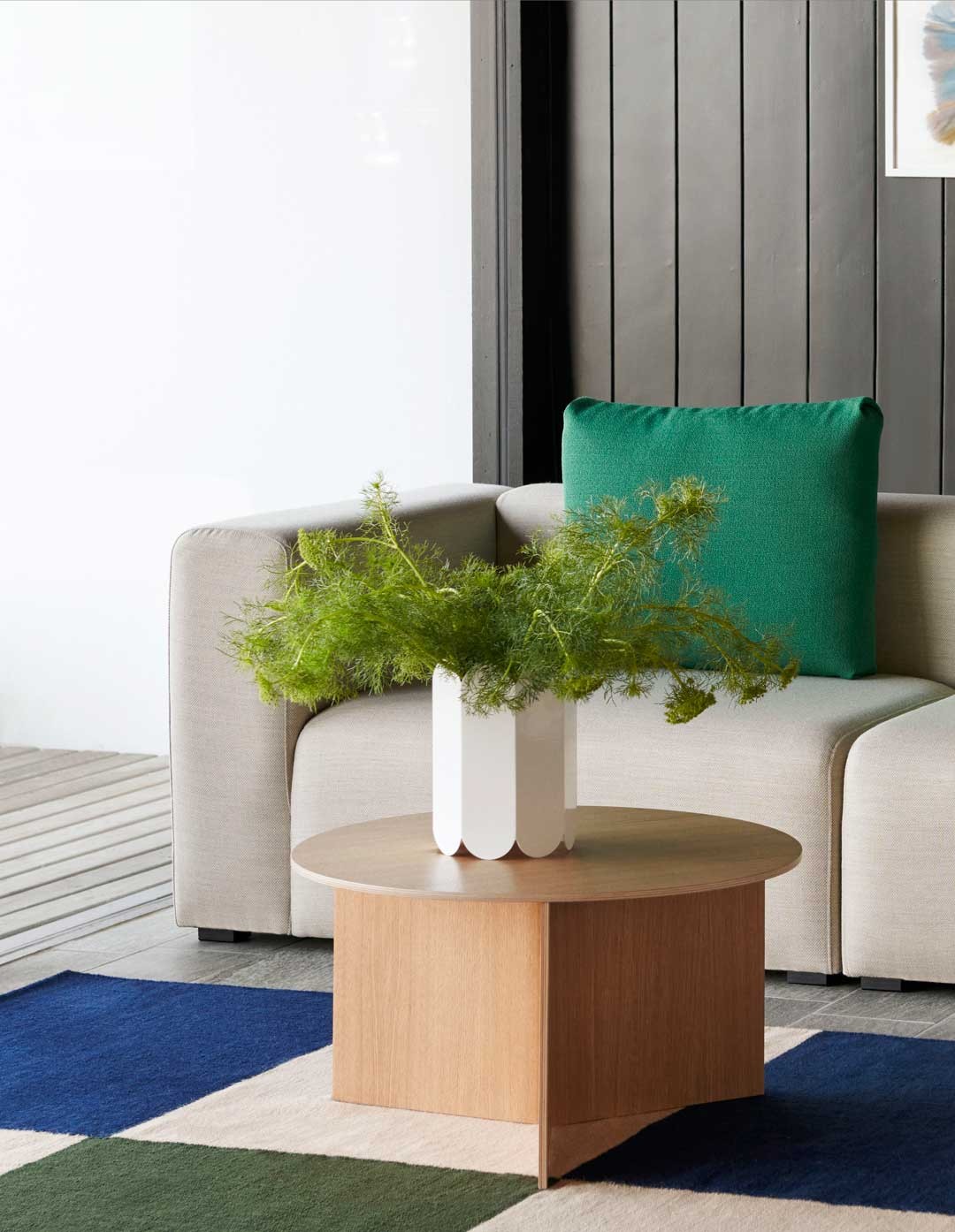 Slit Oak Side Table Ø65