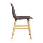 silla-form-marron-patas-madera-17887