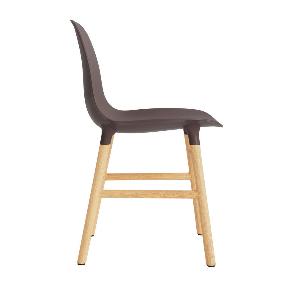 silla-form-marron-patas-madera-17887