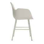 silla-brazos-form-gris-claro-patas-metal-17890