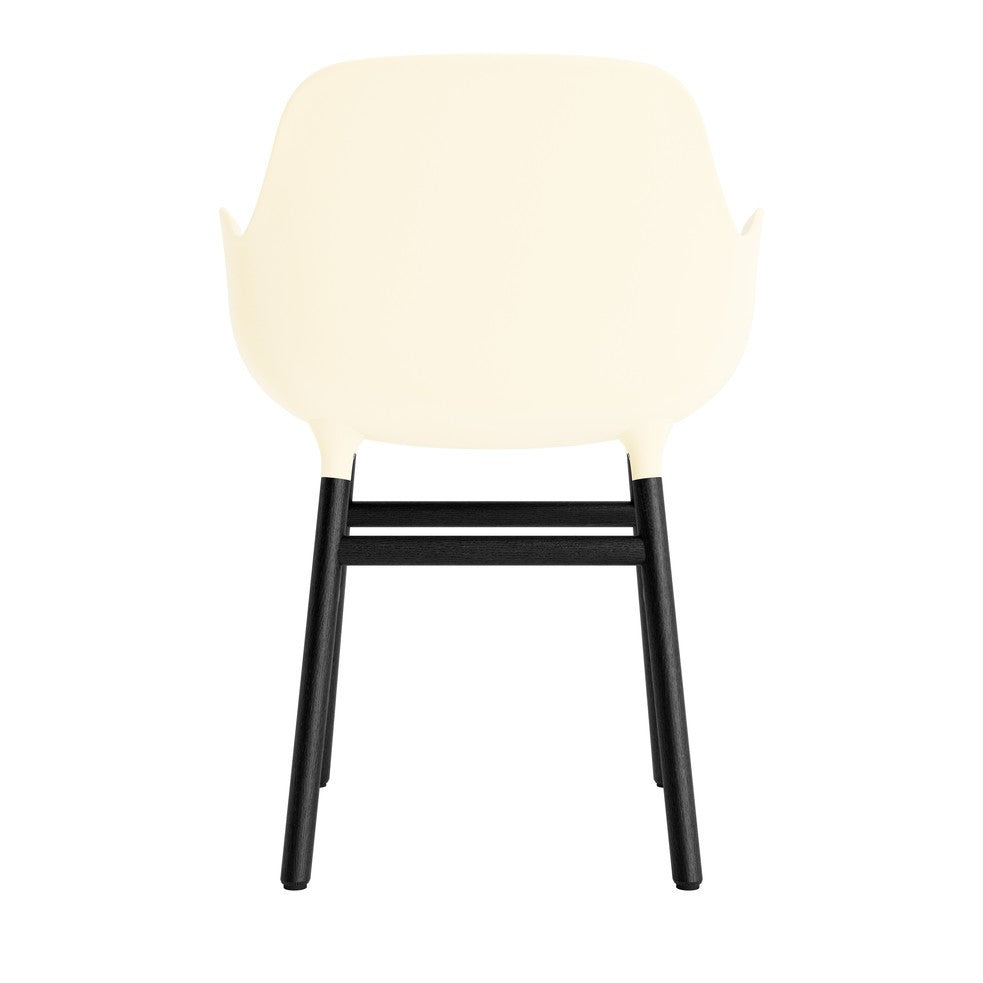 silla-brazos-form-crema-patas-madera-17898