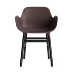 silla-brazos-form-marron-patas-madera-17899