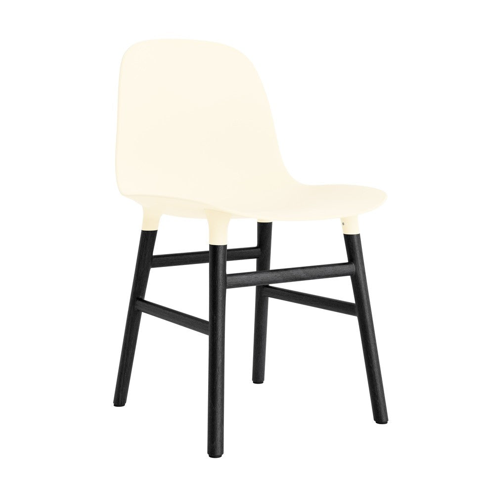 silla-form-crema-patas-madera-17886