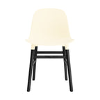 silla-form-crema-patas-madera-17886