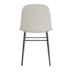 silla-form-gris-claro-patas-metal-17872
