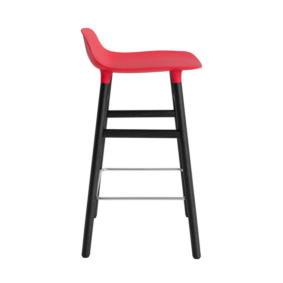 taburete-form-rojo-brillante-patas-madera-65cm-17919