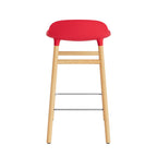taburete-form-rojo-brillante-patas-madera-65cm-17919