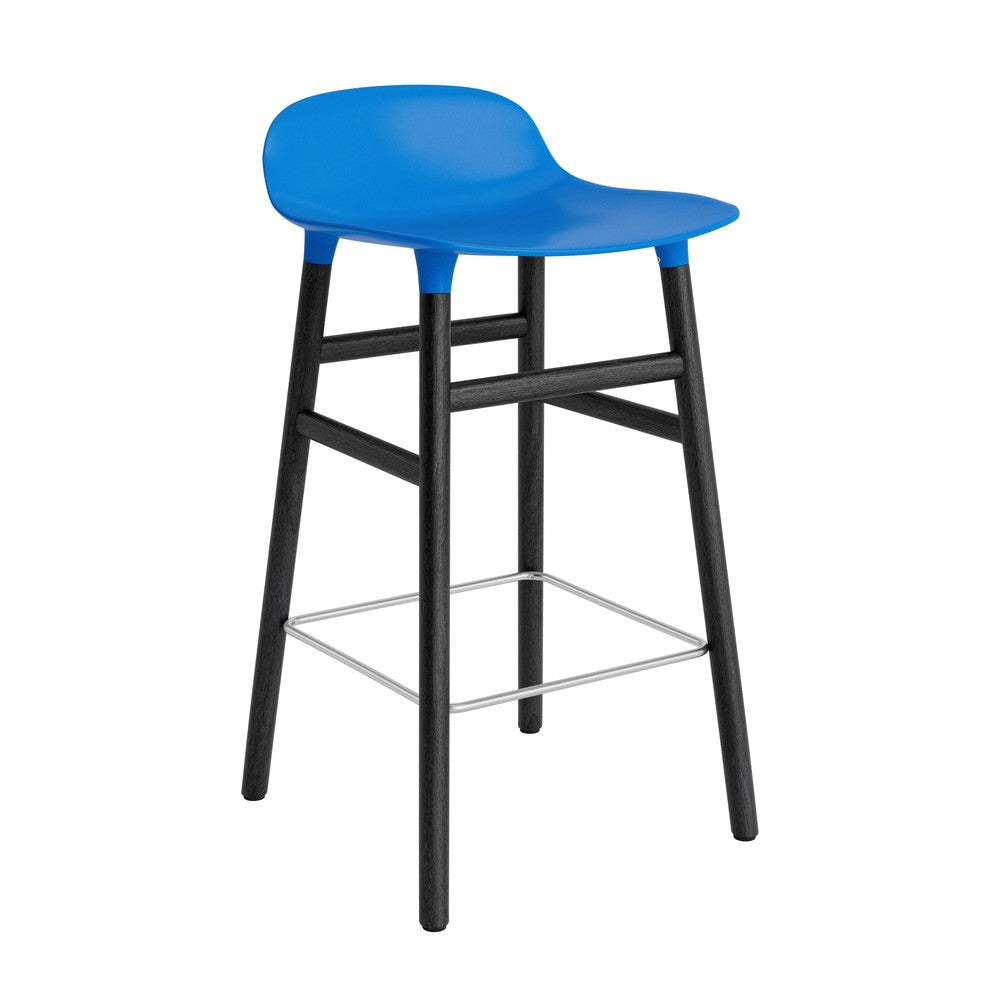 taburete-form-azul-brillante-patas-madera-65cm-17920