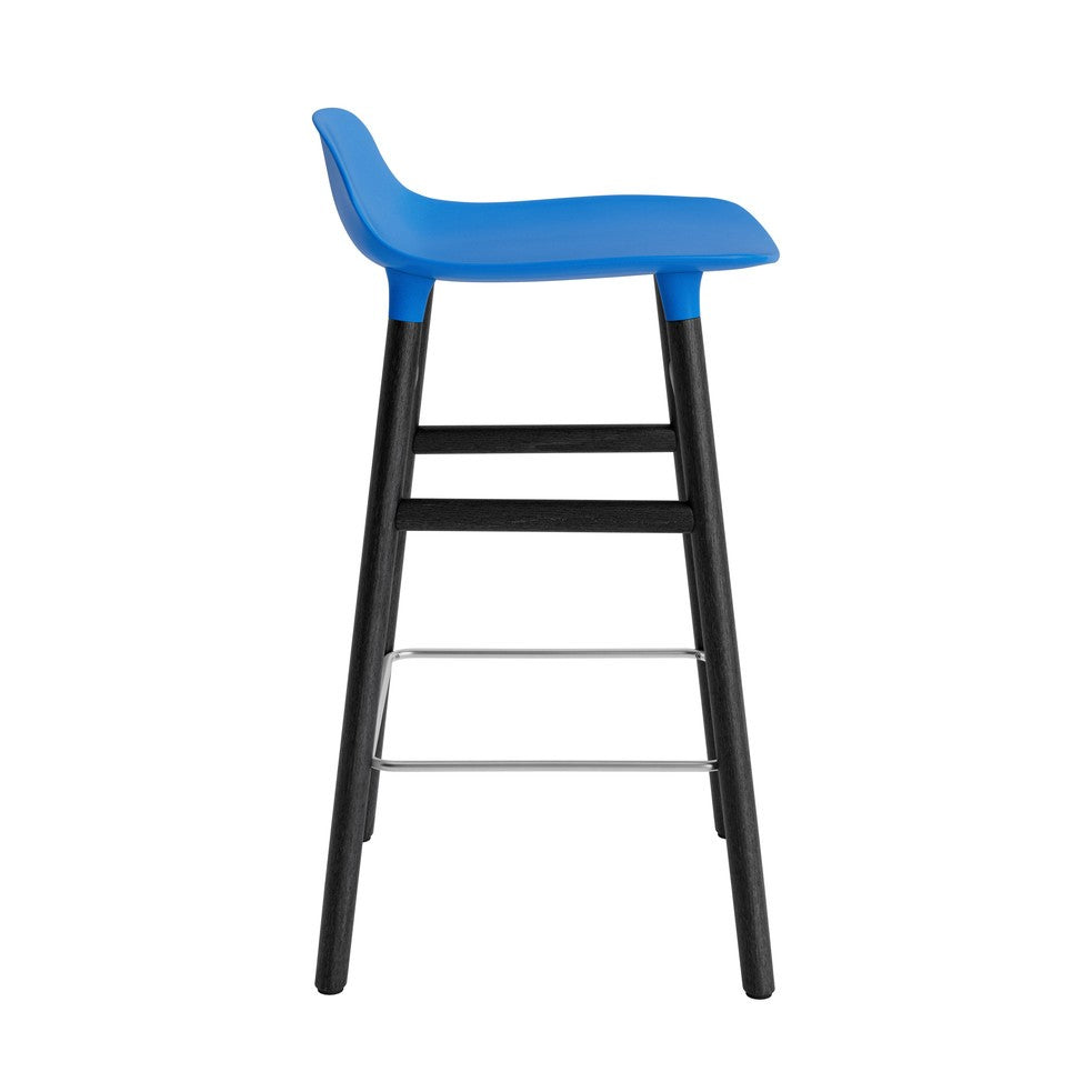 taburete-form-azul-brillante-patas-madera-65cm-17920