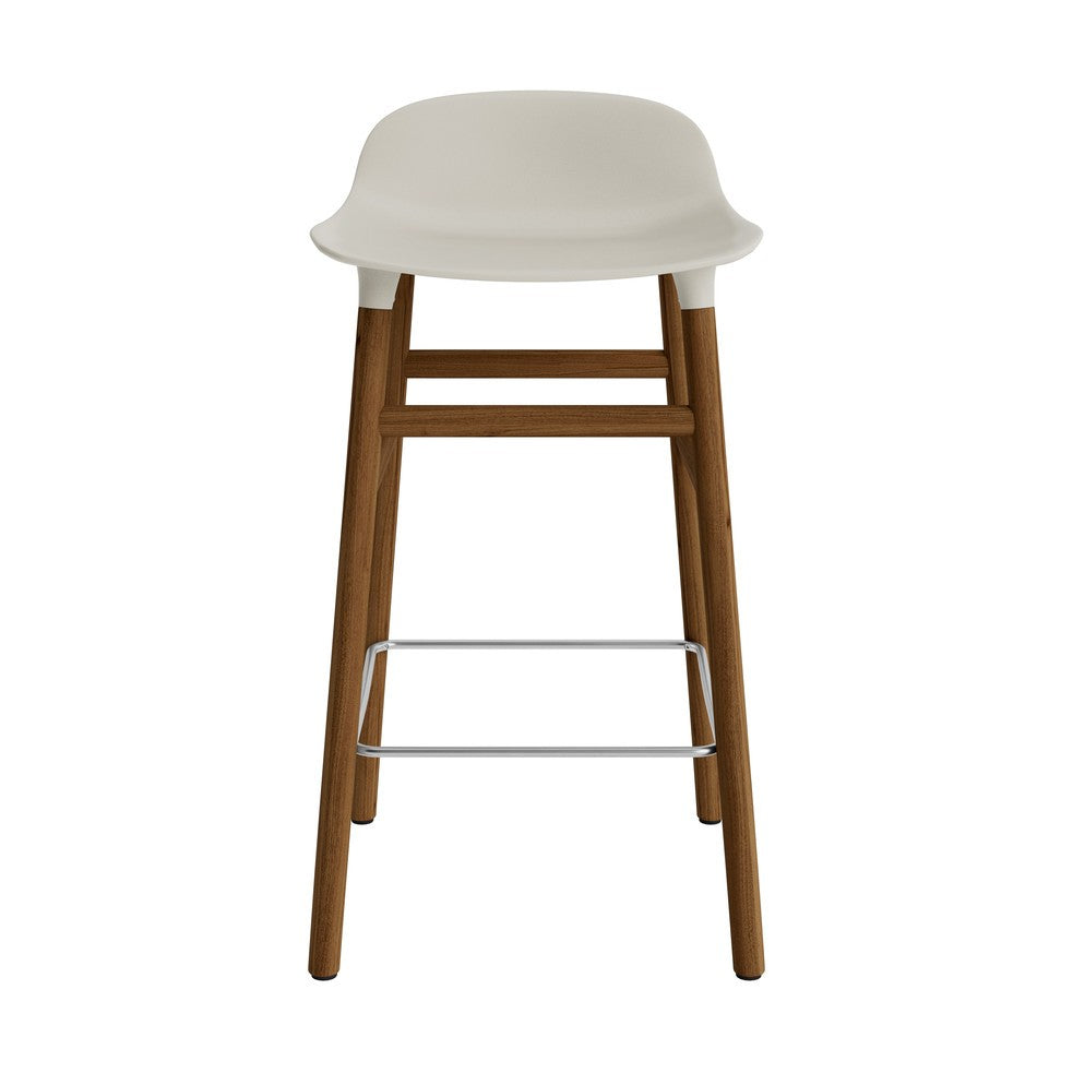 taburete-form-gris-claro-patas-madera-65cm-17915