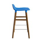 taburete-form-azul-brillante-patas-madera-65cm-17920