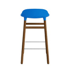 taburete-form-azul-brillante-patas-madera-65cm-17920