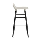 taburete-form-gris-claro-patas-madera-75cm-17934