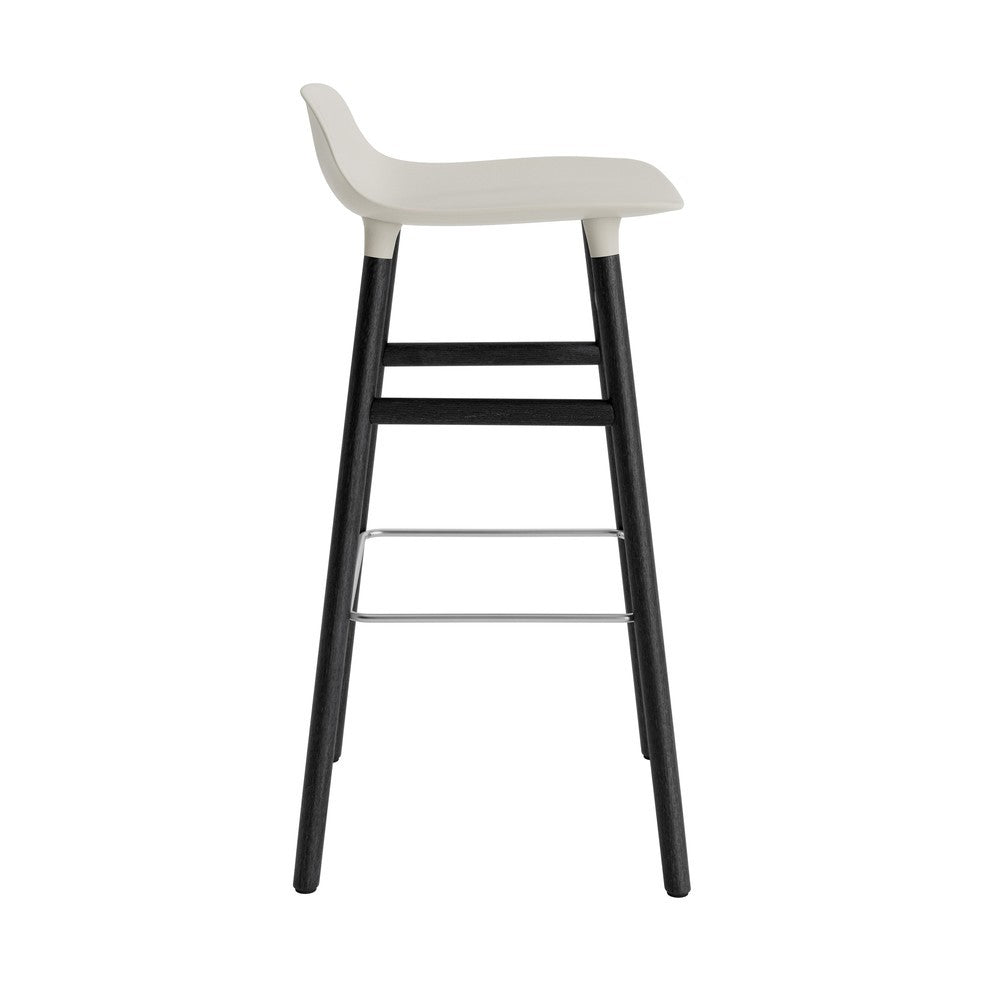 taburete-form-gris-claro-patas-madera-75cm-17934