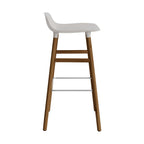 taburete-form-gris-calido-patas-madera-75cm-17935