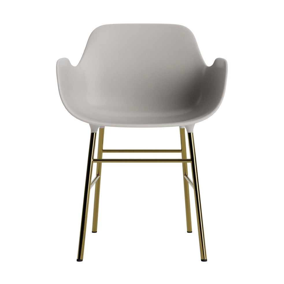 silla-brazos-form-gris-calido-patas-metal-17891