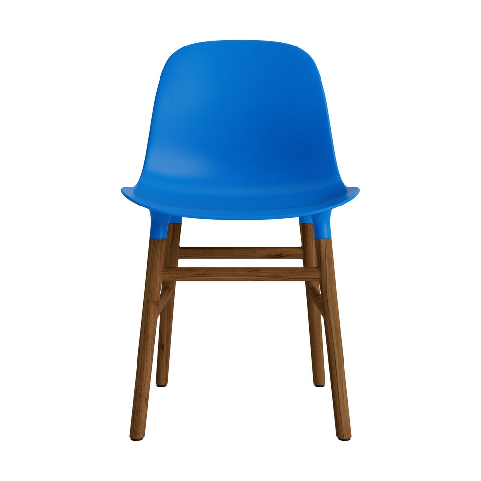 silla-form-azul-brillante-patas-madera-17889