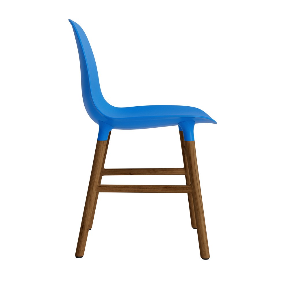silla-form-azul-brillante-patas-madera-17889