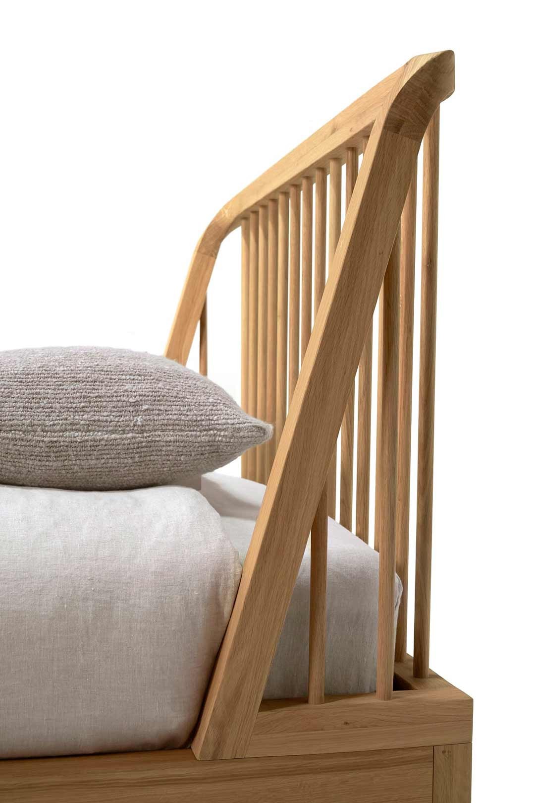 Cama Spindle | 90