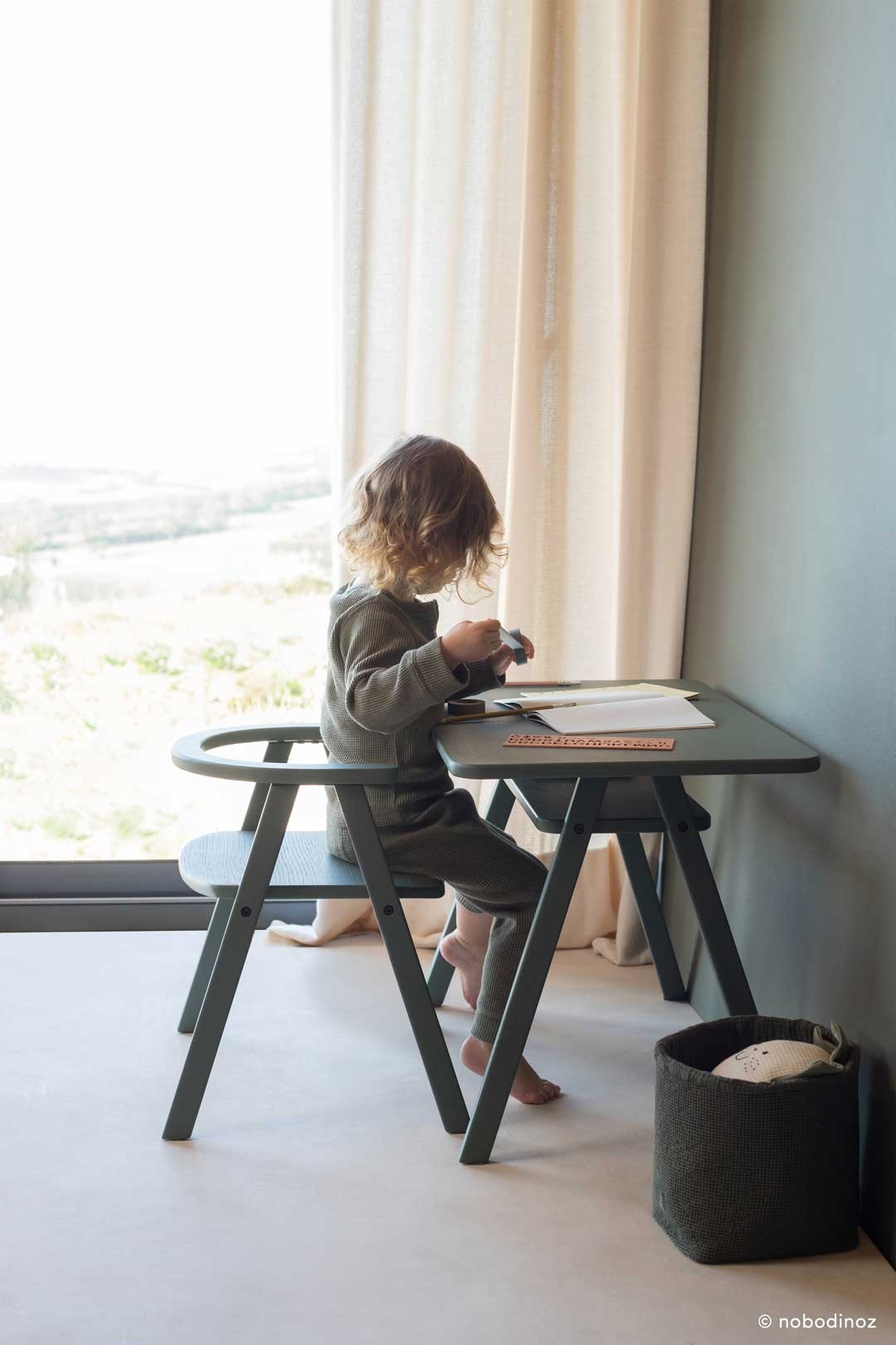 Mesa | Growing Green Roble Deep Green