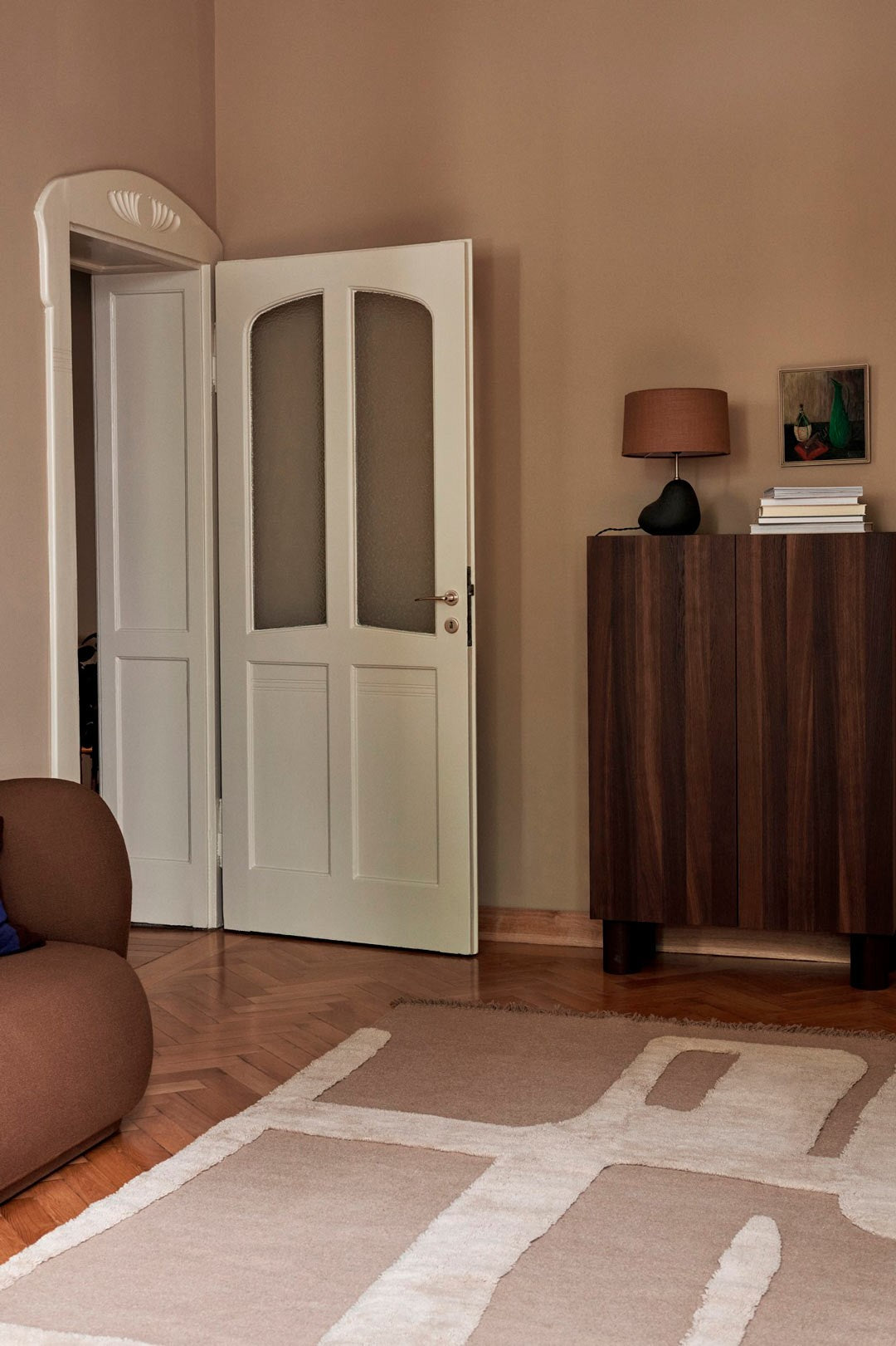 Cabinet Post - Roble Ahumado