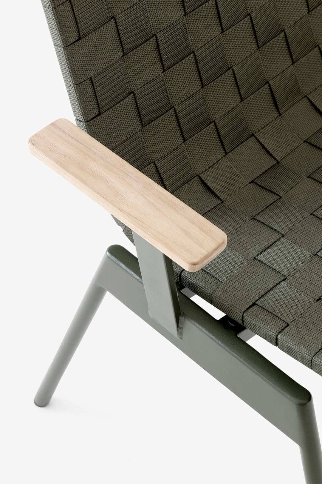 Ville AV34 Armchair