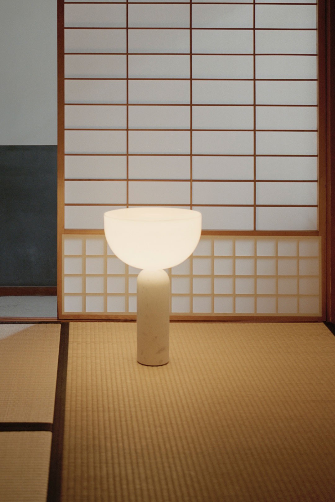 Lámpara de mesa Kizu