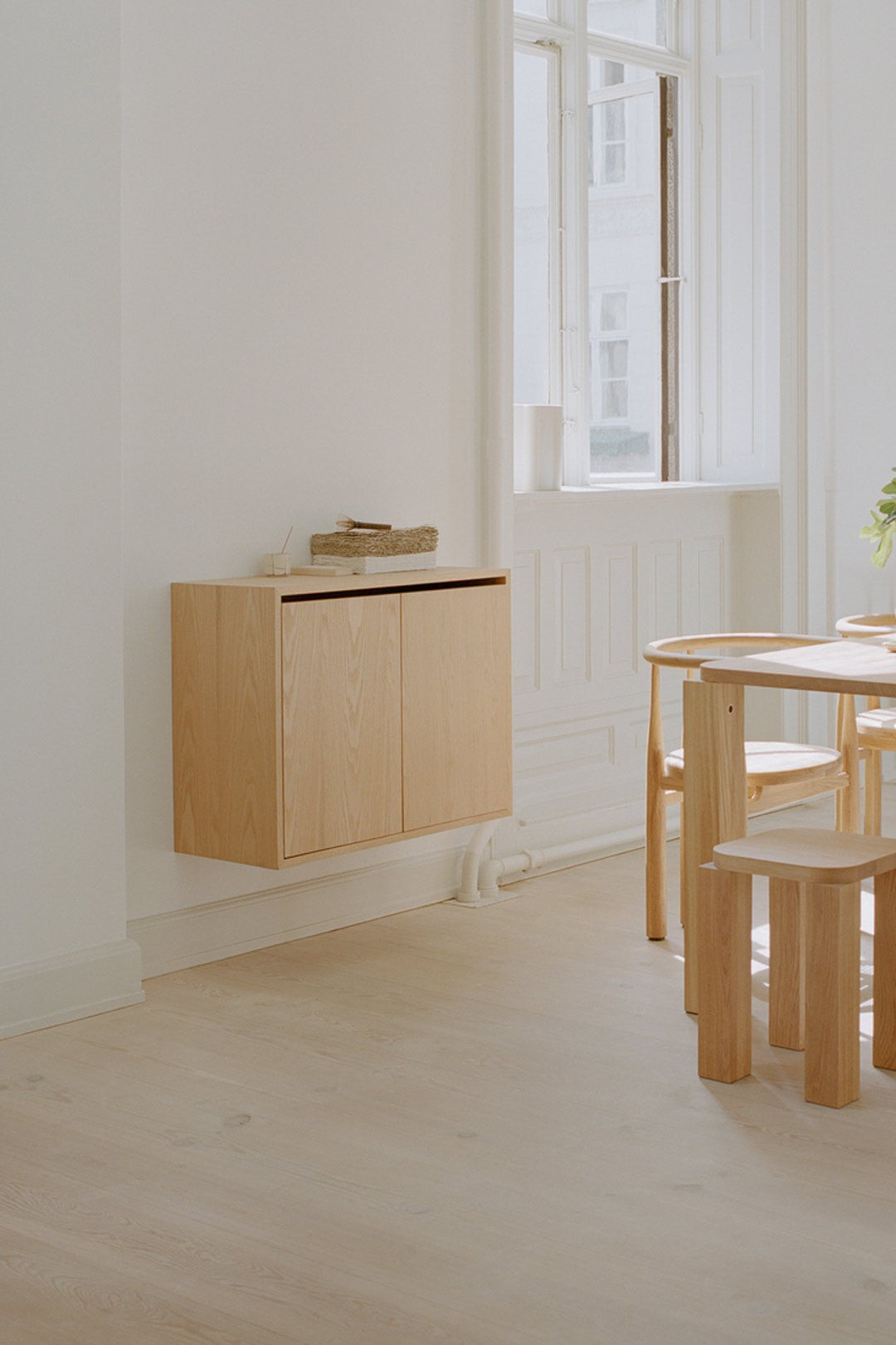 Cabinet alto con puertas NW