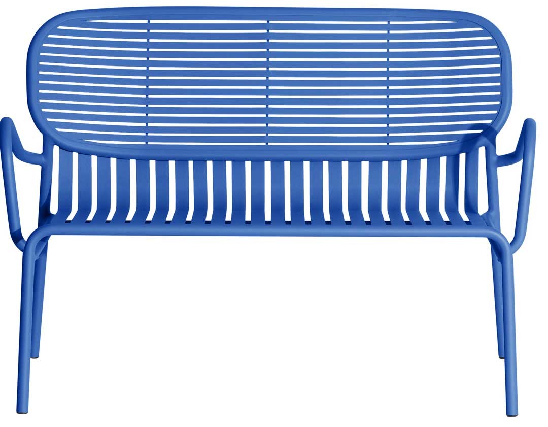sofa-exterior-week-end-19220